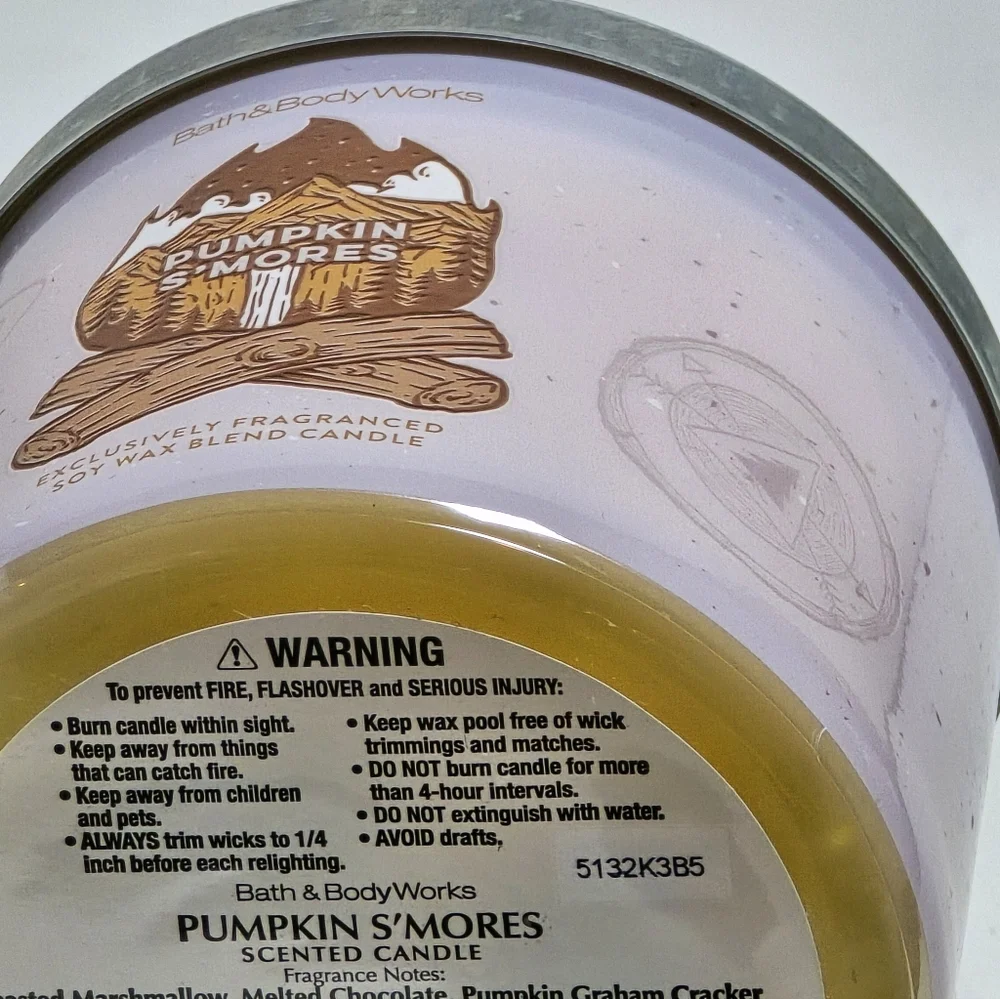 Bath & Body Works Pumpkin S’mores 3-Wick Candle NWT - Picture 3 of 3